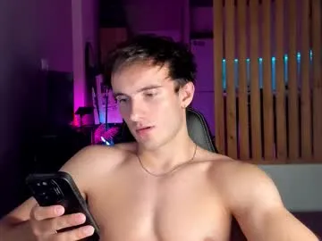 Runarunapi – webcam model profile photo Image 12