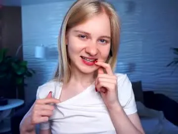 priya_sharma02 – webcam model profile photo Image 8