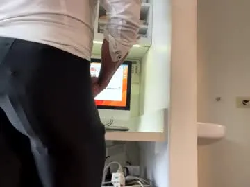 sweetjona – webcam model profile photo Image 8