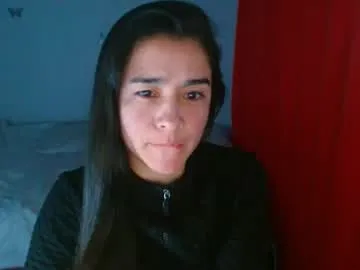 Runarunapi – webcam model profile photo Image 11