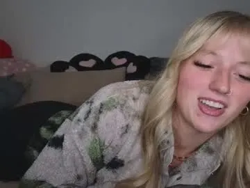 amairi_ – webcam model profile photo Image 15