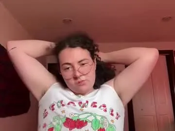 Runarunapi – webcam model profile photo Image 4