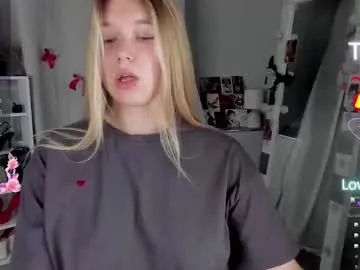 nayomi_34f – webcam model profile photo Image 12