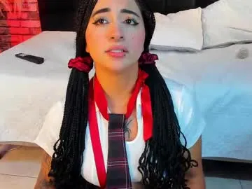 MerlyG – webcam model profile photo Image 14