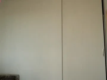 nide_xiaogou – webcam model profile photo Image 17