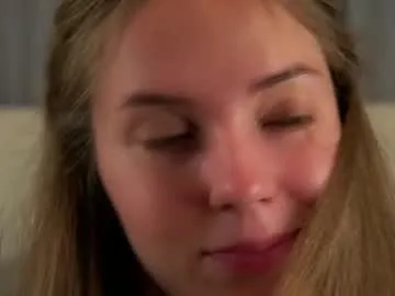 PumaShyXD – webcam model profile photo Image 7