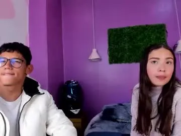 Runarunapi – webcam model profile photo Image 10