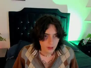 yournewfavourite – webcam model profile photo Image 2