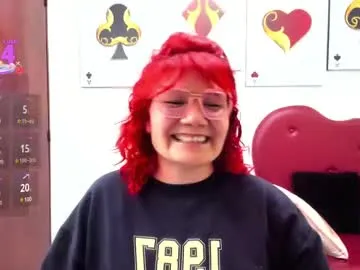 Runarunapi – webcam model profile photo Image 3