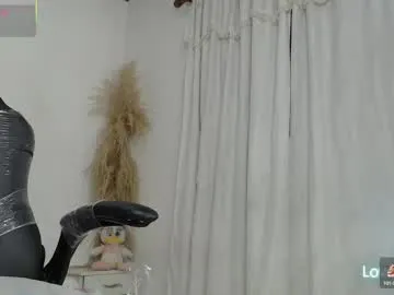 PumaShyXD – webcam model profile photo Image 10