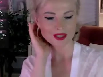 Risky_Workouts – webcam model profile photo Image 11