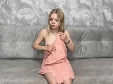 hana-08787- – webcam model profile photo Image 11