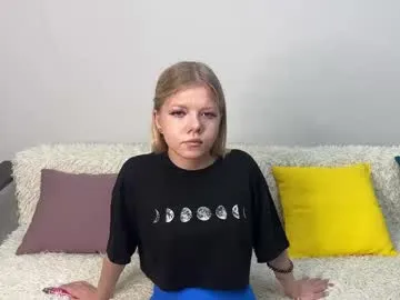 hana-08787- – webcam model profile photo Image 3