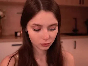 milla_bella – webcam model profile photo Image 10