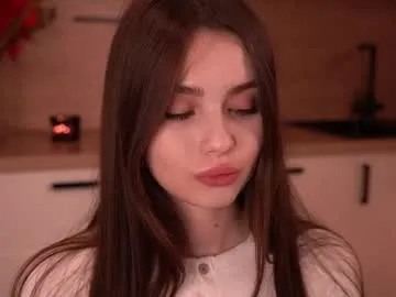 milla_bella – webcam model profile photo Image 8