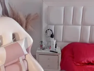 latinbaby_666 – webcam model profile photo Image 10