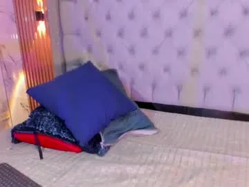 Penelopehot_83 – webcam model profile photo Image 19