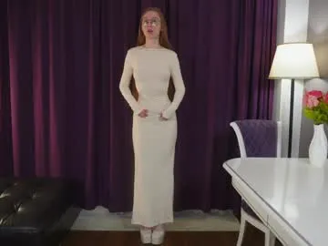 May-Squirt – webcam model profile photo Image 17