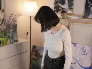 Rinamay_ – webcam model profile photo Image 6