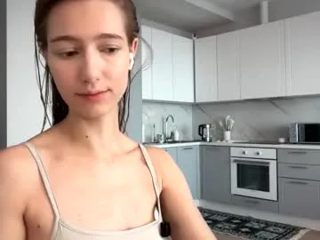 PumaShyXD – webcam model profile photo Image 7