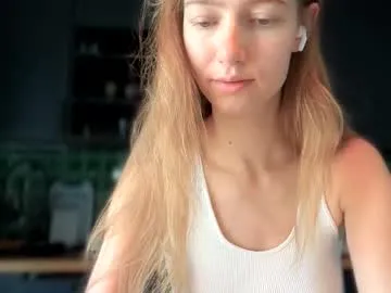 PumaShyXD – webcam model profile photo Image 9