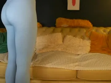 Bllowjoyy – webcam model profile photo Image 9