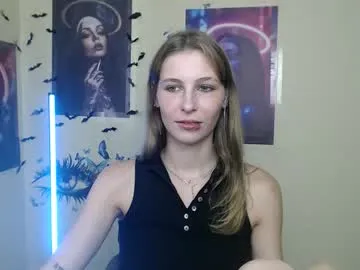 DestinyTurner – webcam model profile photo Image 12