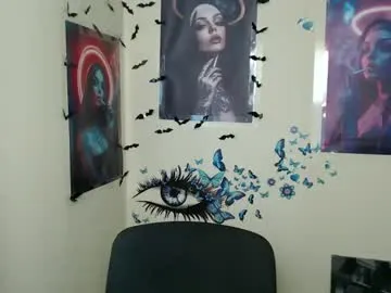 DestinyTurner – webcam model profile photo Image 2