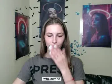 DestinyTurner – webcam model profile photo Image 4