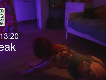 ZeharSiAda – webcam model profile photo Image 17