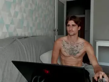 Runarunapi – webcam model profile photo Image 10