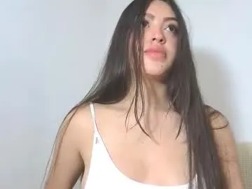 PumaShyXD – webcam model profile photo Image 3