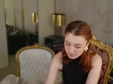 Runarunapi – webcam model profile photo Image 9