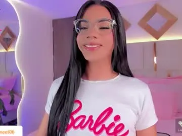 winter11 – webcam model profile photo Image 10