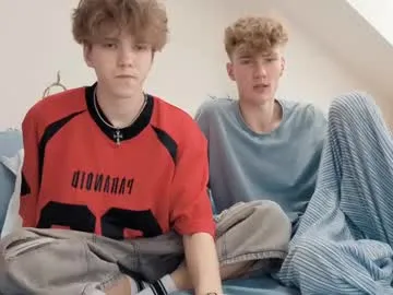 bunnyblondy – webcam model profile photo Image 4