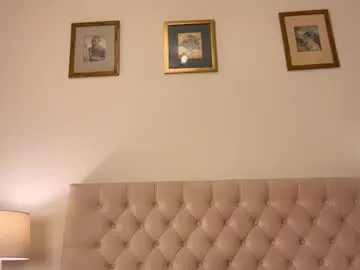 bunnyblondy – webcam model profile photo Image 9