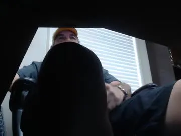 R-bonbon – webcam model profile photo Image 5