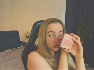 latuabirba – webcam model profile photo Image 11