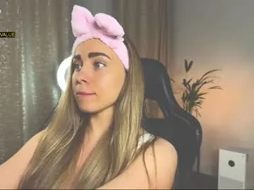 latuabirba – webcam model profile photo Image 16