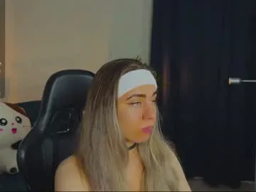 latuabirba – webcam model profile photo Image 4