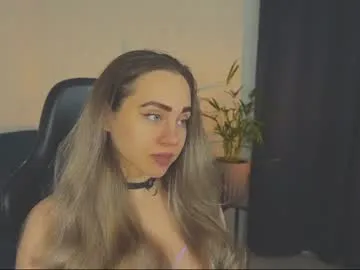 latuabirba – webcam model profile photo Image 5