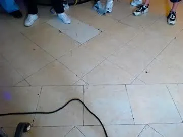 Yaya--728 – webcam model profile photo Image 16