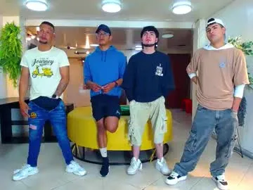 Yaya--728 – webcam model profile photo Image 7