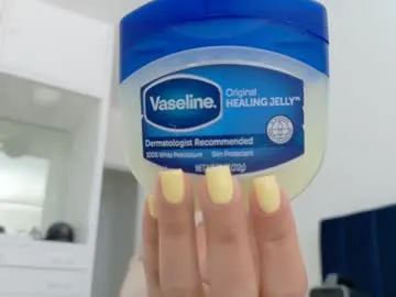 seltin_sweety – webcam model profile photo Image 7