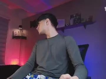 keirasworld – webcam model profile photo Image 14