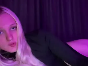 ms_dira – webcam model profile photo Image 3