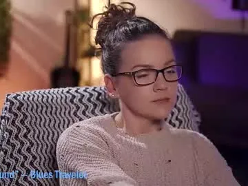 Rinamay_ – webcam model profile photo Image 16