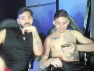 PumaShyXD – webcam model profile photo Image 6