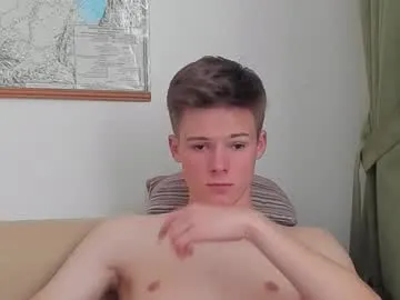 mitsuki0915 – webcam model profile photo Image 6