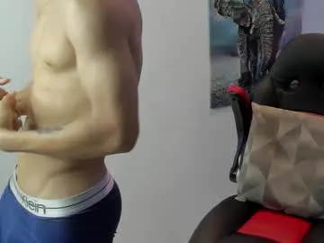 bigman32124 – webcam model profile photo Image 2